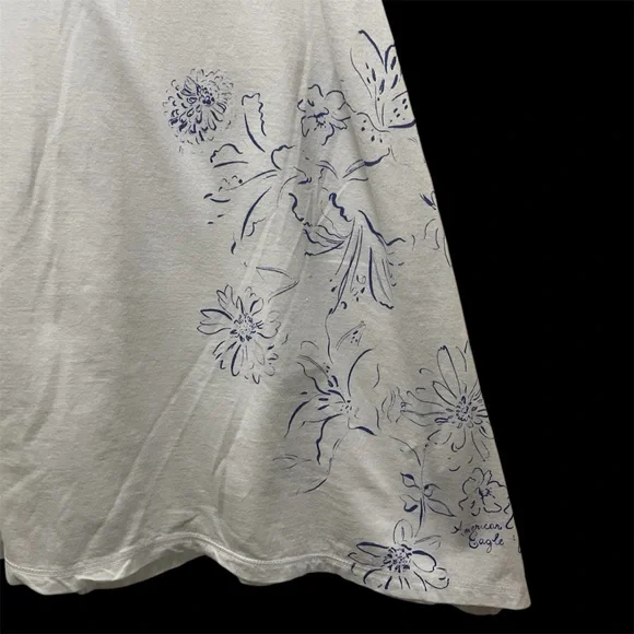 American Eagle Outfitters White Floral Tank Top - Picture 3 of 10